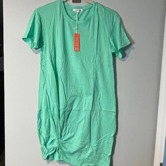 Sundry Light Green Tee Dress with Side Twist - Size XS - NWT - Picture 1 of 6